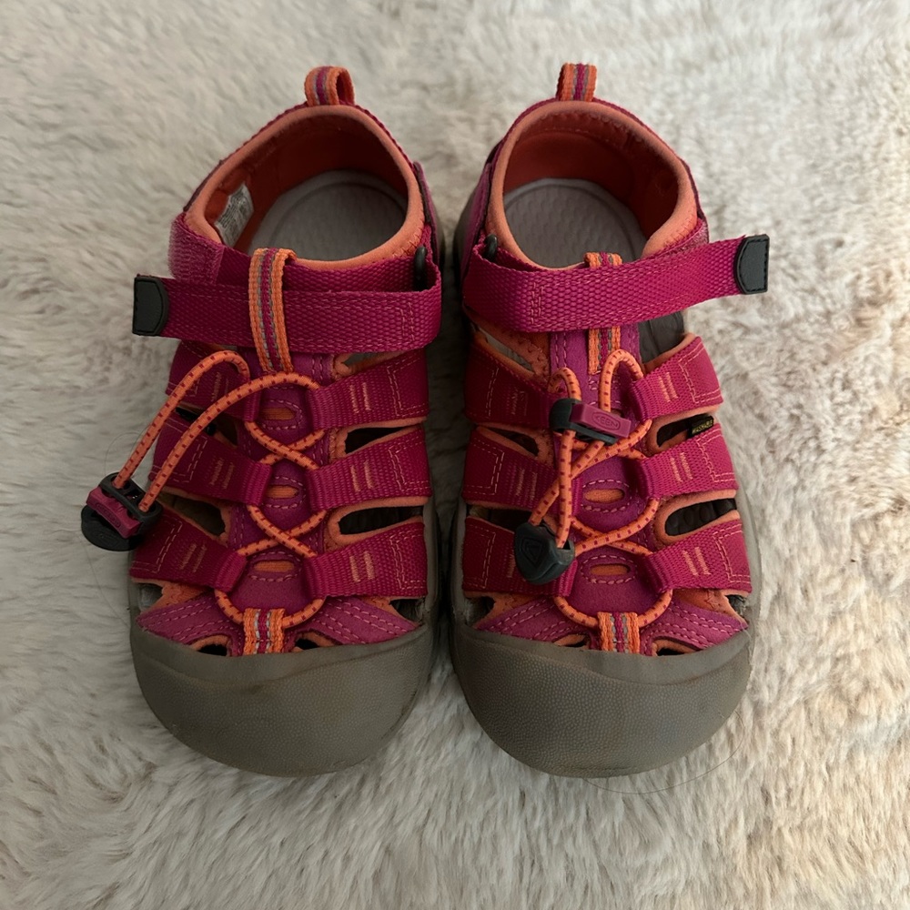 Kid’s Like New KEEN Newport Sandals